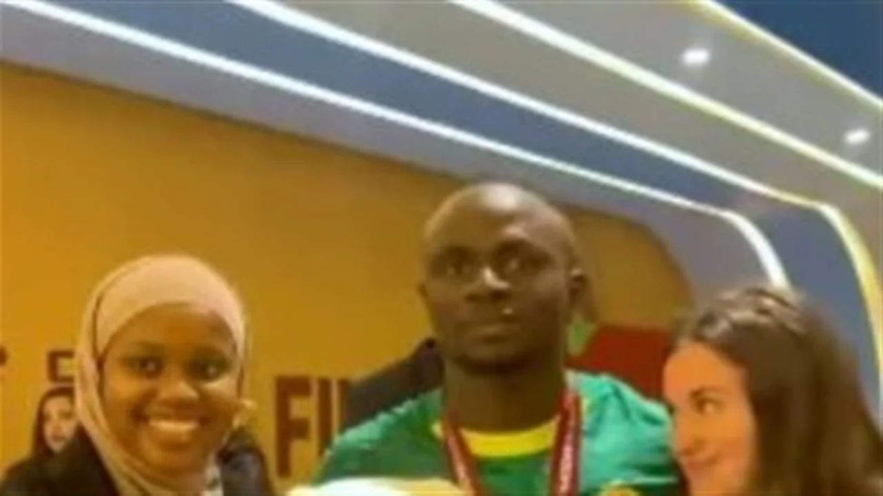 إطلالة ساحرة.. عائشة ناني تشارك ساديو ماني احتفالات السنغال في ظهور نادر لافت للأنظار